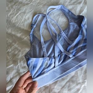 Lululemon energy bra size 4